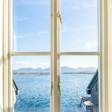 Quay House Dom wakacyjny *